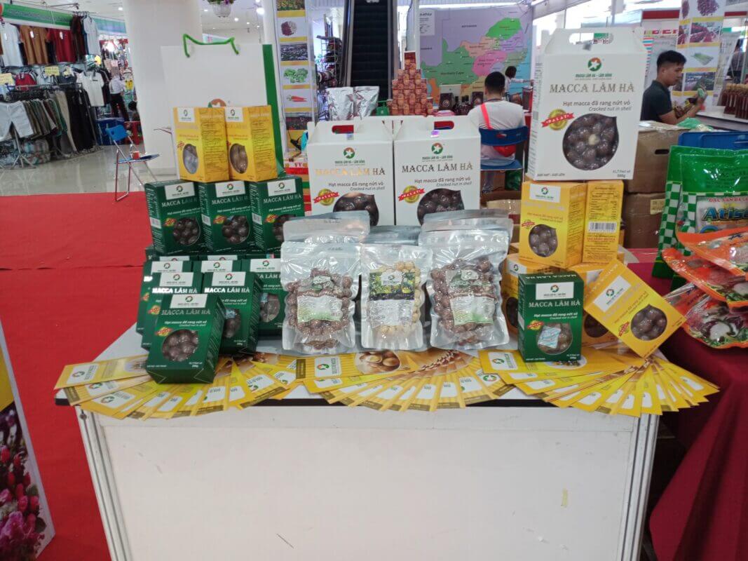 hạt macca giá bao nhiêu